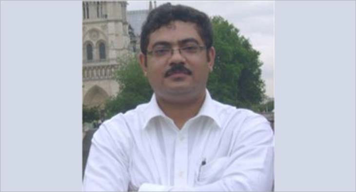 Subir Moitra?blur=25