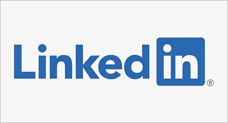 21+ Useful LinkedIn Features To Use Today [Use LinkedIn Like a PRO]