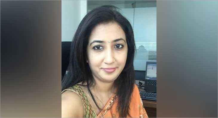 Pooja Garg Khan?blur=25