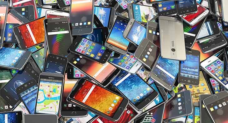 Smartphones?blur=25