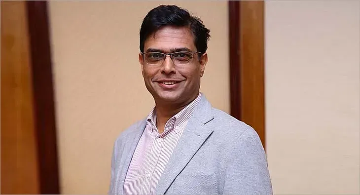 Vikas Agnihotri?blur=25