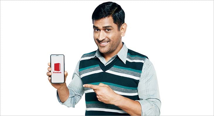 MS Dhoni for Khatabook?blur=25