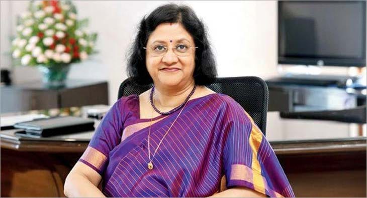Arundhati B?blur=25