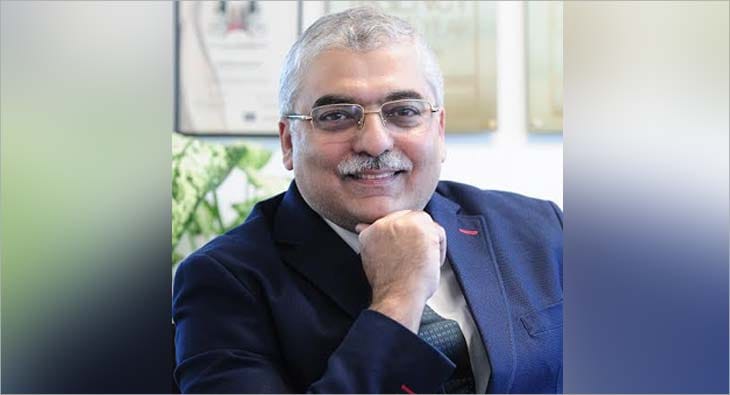 Ashish Bhasin?blur=25