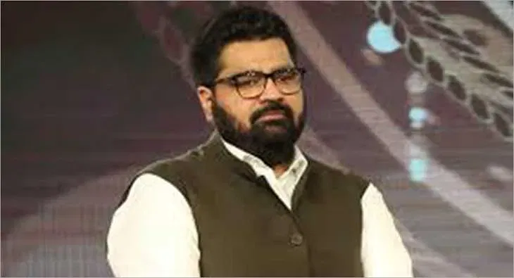 Kartikeya Sharma?blur=25