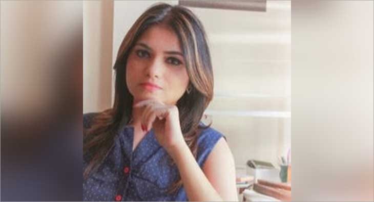 Tuhina Pandey?blur=25