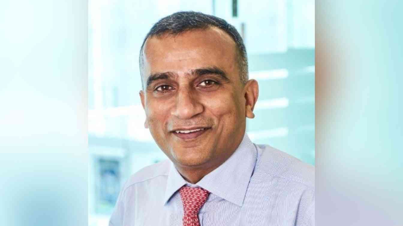 Sudhanshu Vats?blur=25