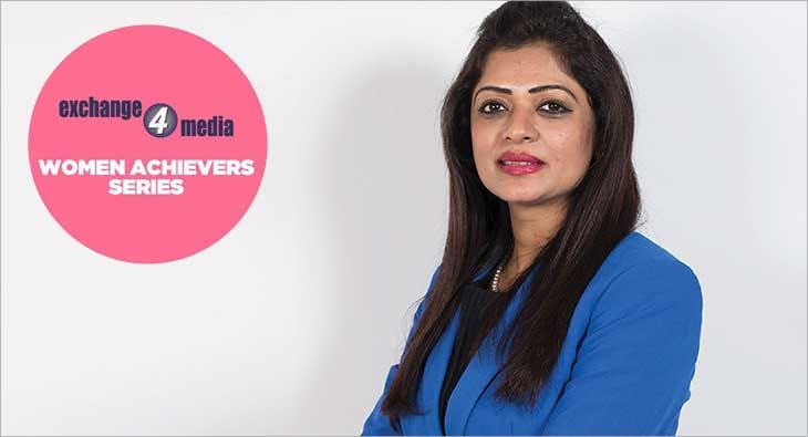Shalini Singh?blur=25