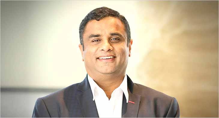 Varghese?blur=25
