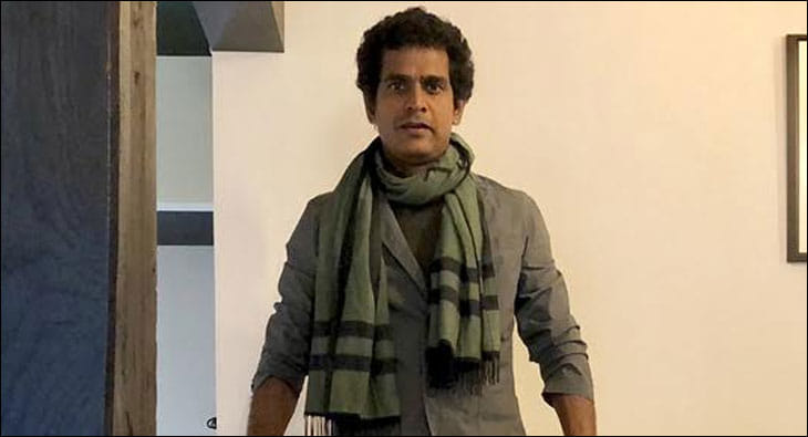 Santosh Padhi?blur=25
