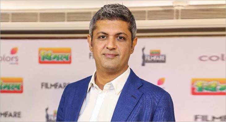 Deepak Lamba?blur=25