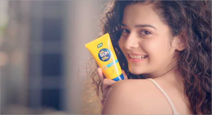 Mithila Palkar?blur=25