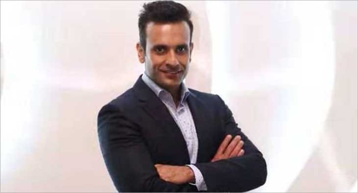 Sumit Walia?blur=25