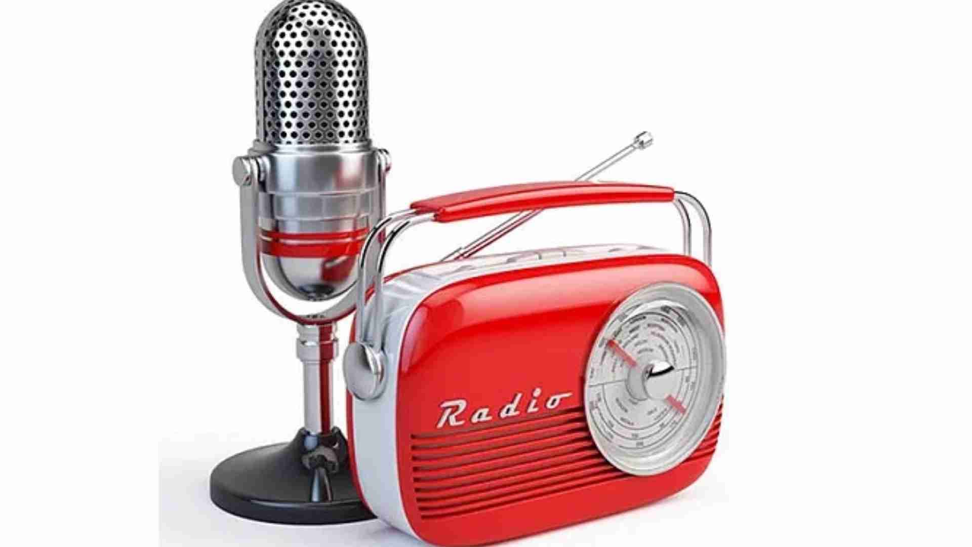 radio?blur=25
