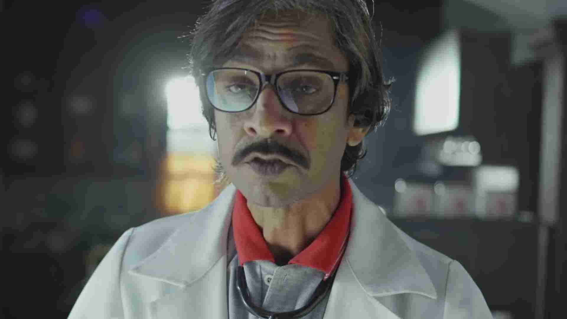 vijay raaz?blur=25