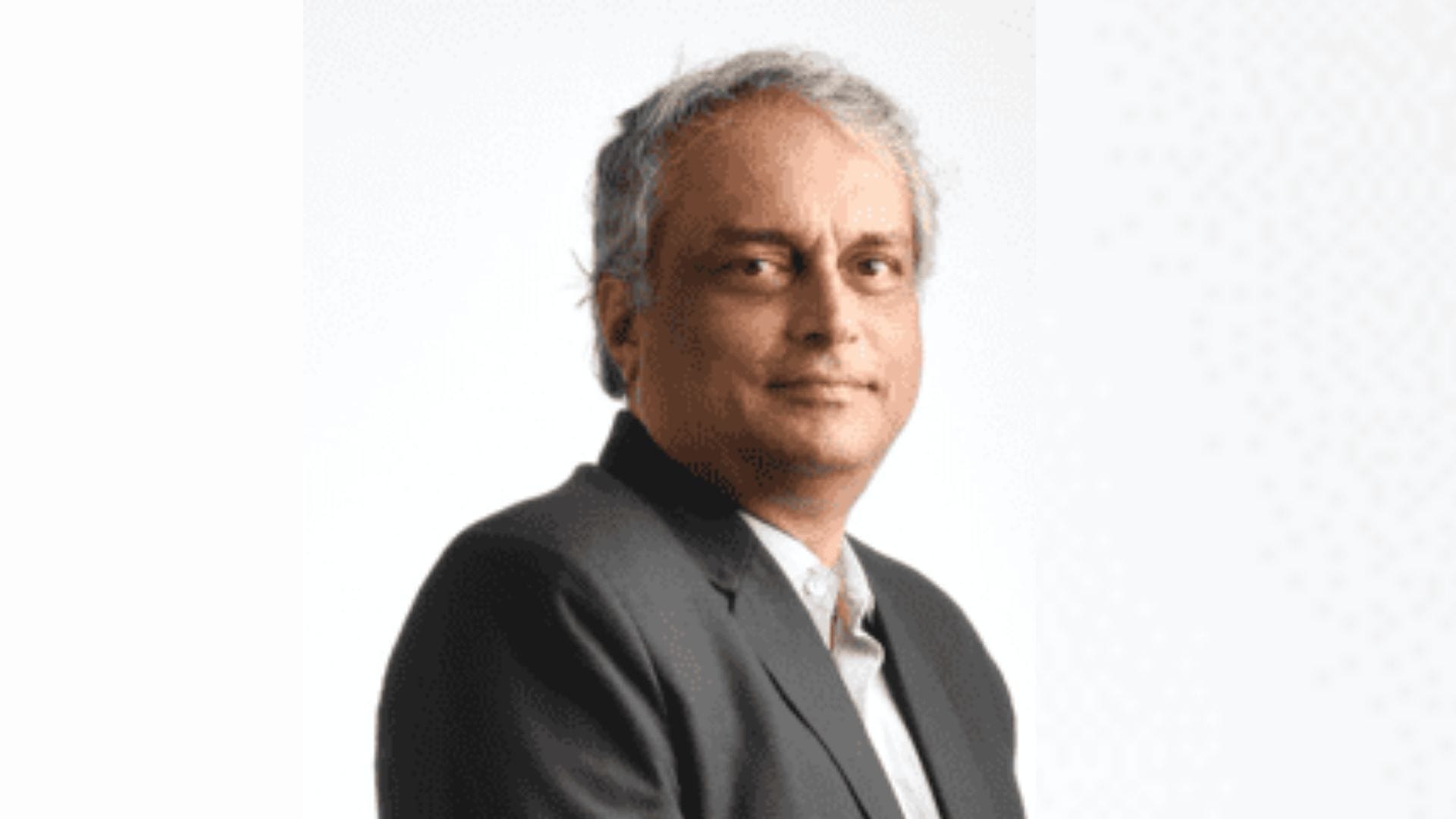 vinay kamat?blur=25