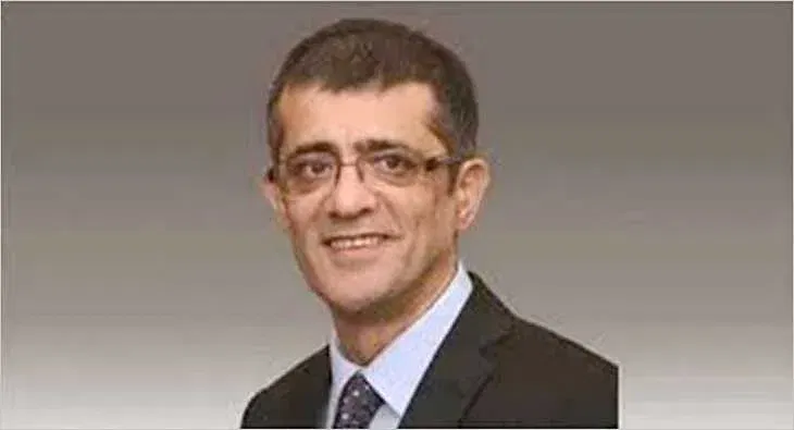 sunil lulla?blur=25