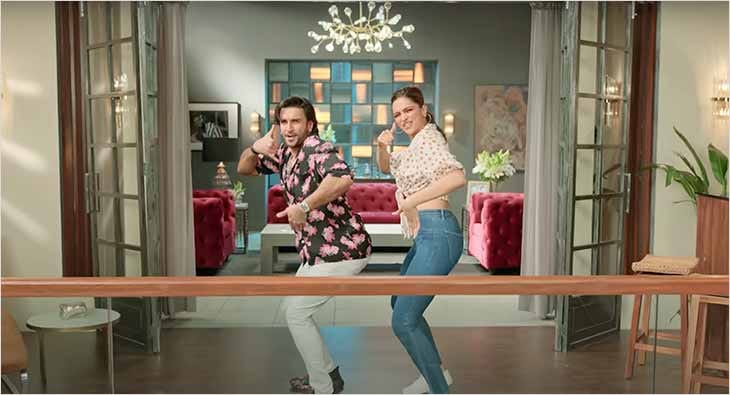 deepika ranveer?blur=25