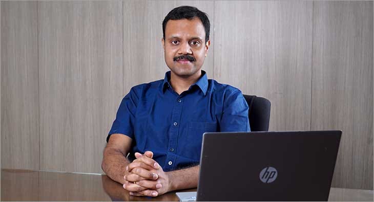 Viveks-ShankarNarayan?blur=25