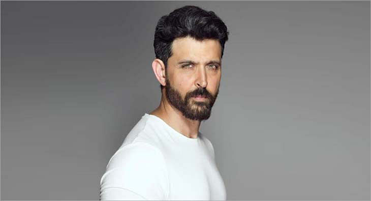 hrithik roshan white hat junior