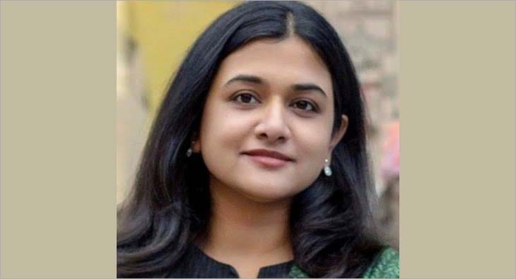 Pooja Gupta?blur=25