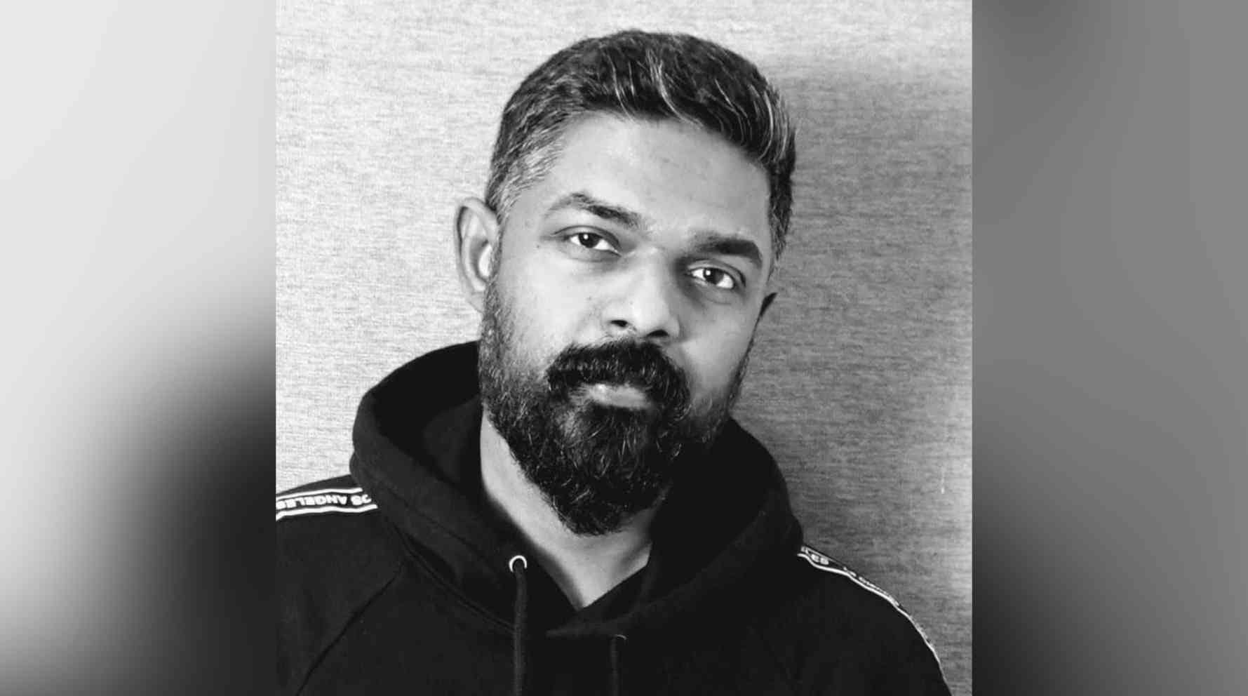 mani karthik?blur=25