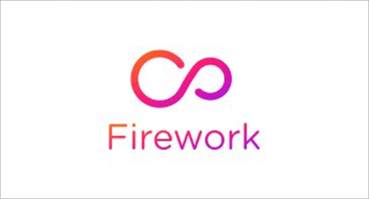 Fireworks?blur=25