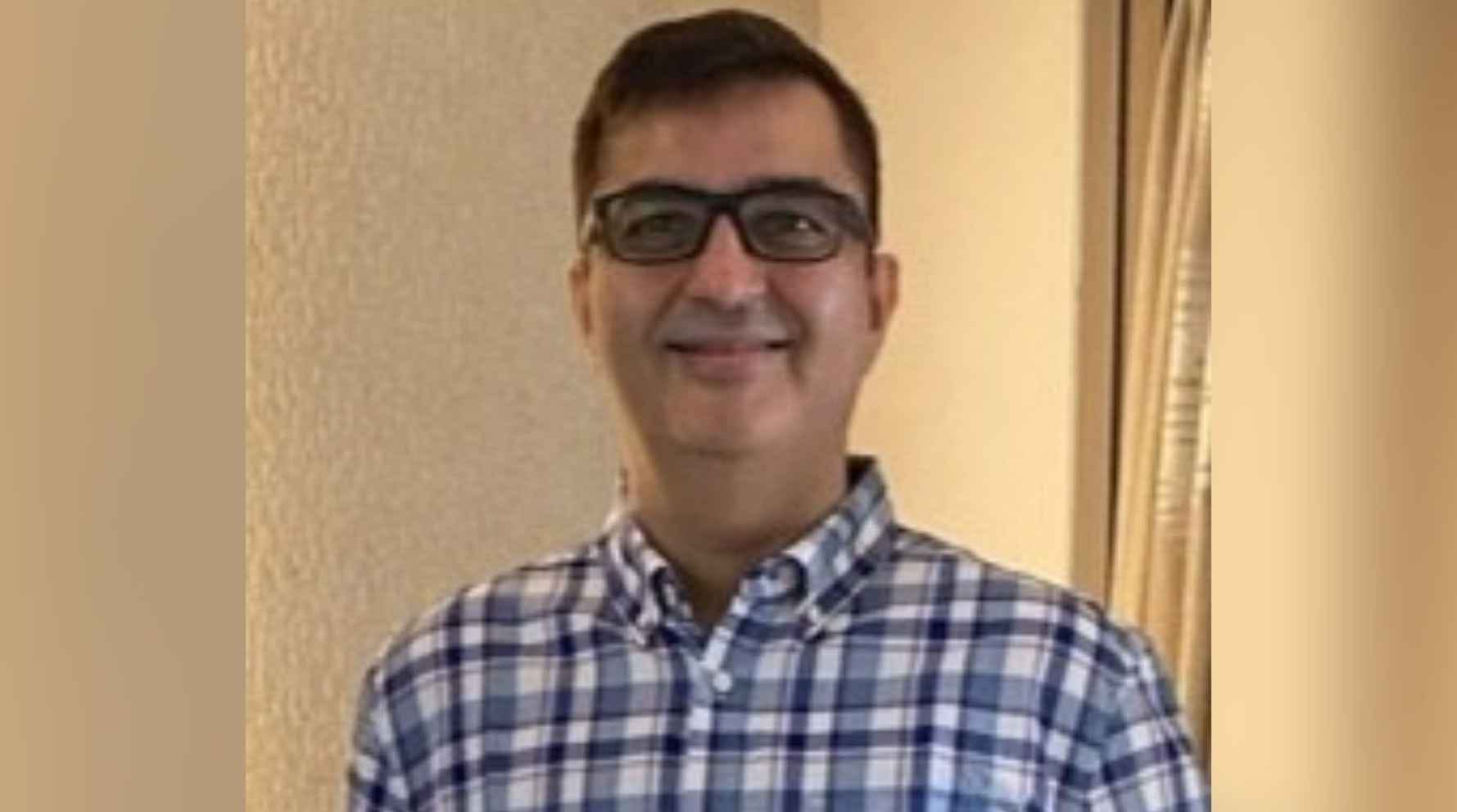 Rishi Sharma?blur=25