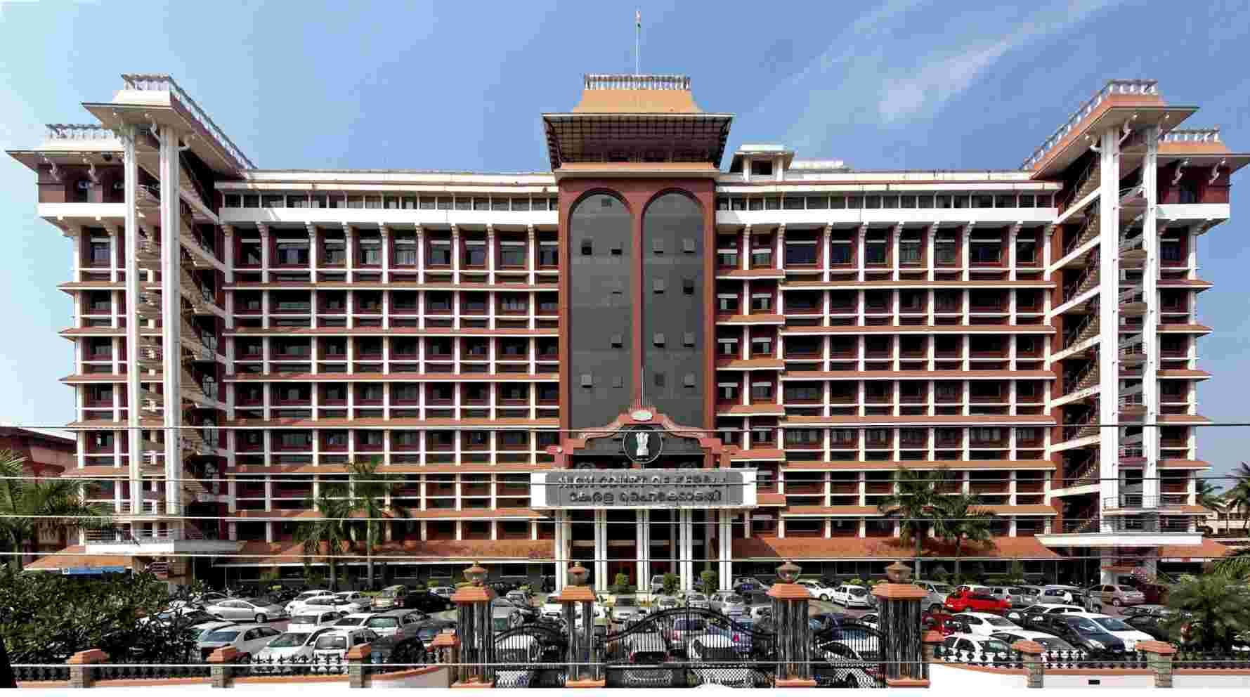 Kerala HC?blur=25