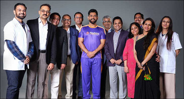 ms dhoni?blur=25