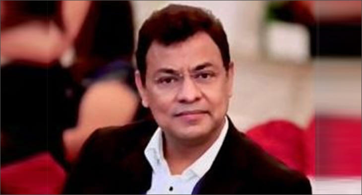 Neeraj Jha?blur=25