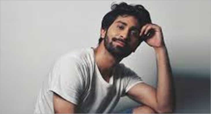 ankush bahuguna?blur=25