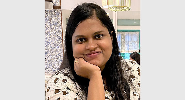 Deepti Karthik?blur=25