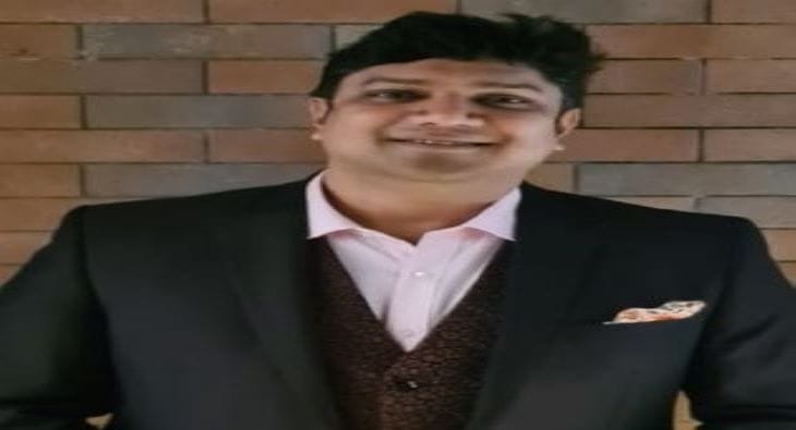 Johnson Jain?blur=25