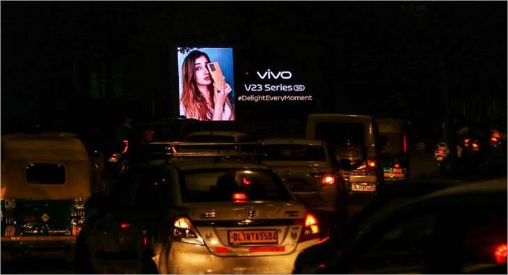 Vivo?blur=25