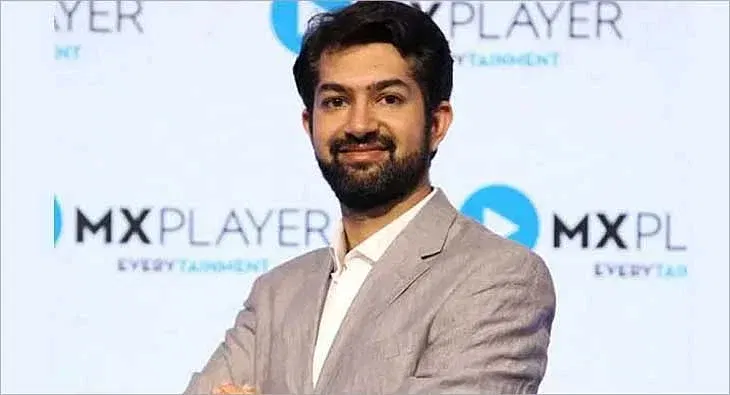 Karan Bedi?blur=25