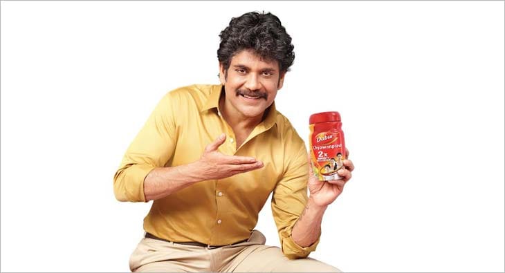 Nagarjuna?blur=25