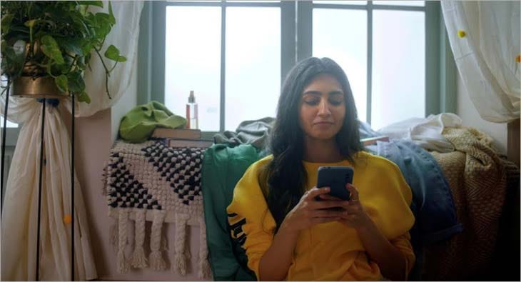 Bumble?blur=25