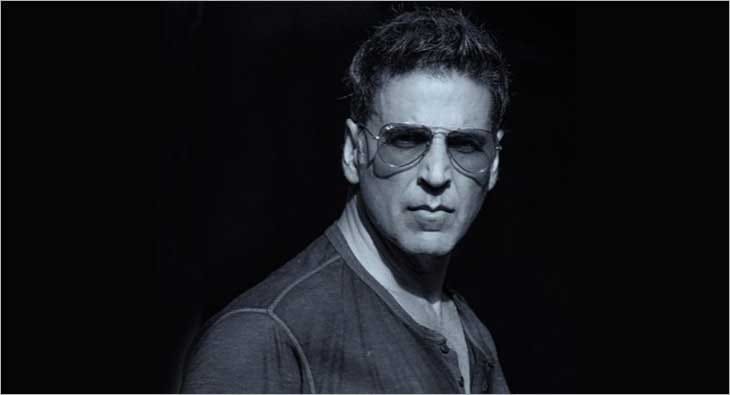 Akshay Kumar?blur=25