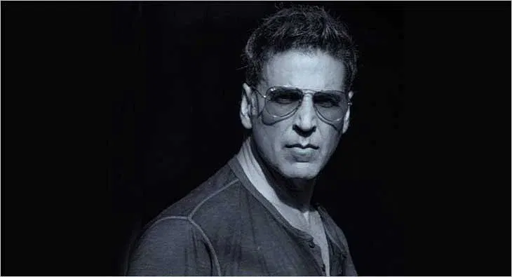 Akshay Kumar?blur=25