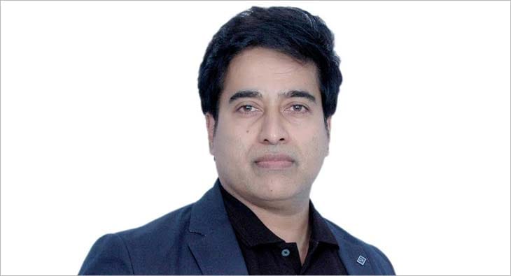 Pramod P?blur=25