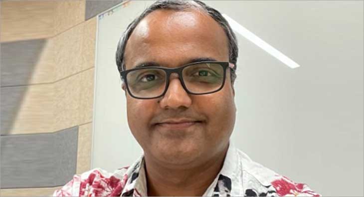 Girish Prabhu?blur=25