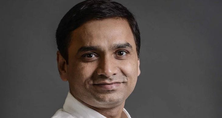 Mukul Mishra?blur=25