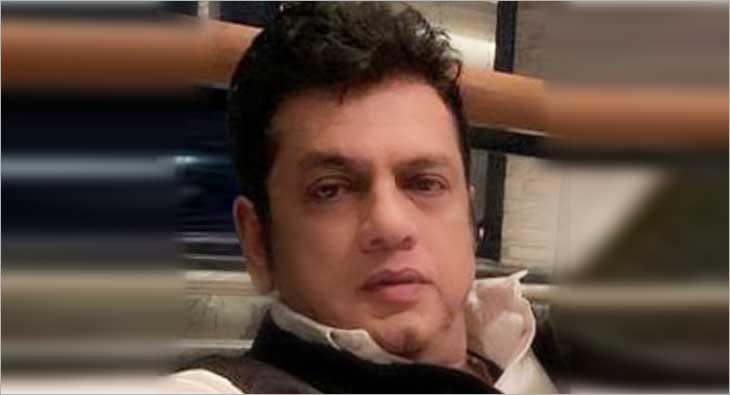 Markand Adhikari?blur=25