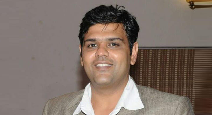 Avinash?blur=25