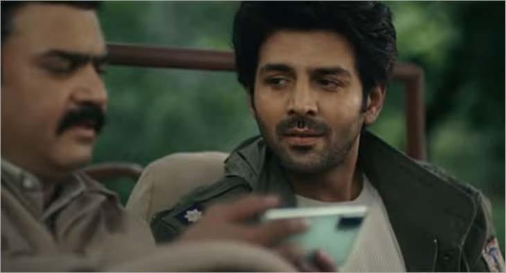 Kartik Aaryan?blur=25
