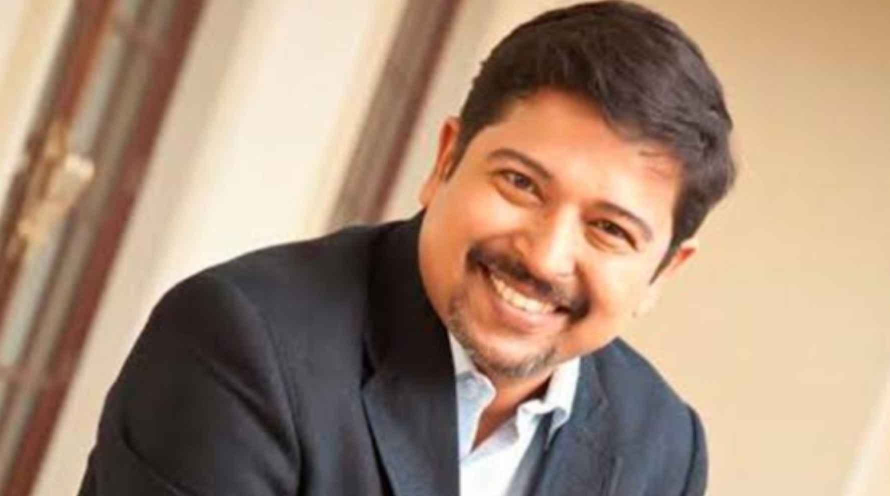 rabe iyer?blur=25