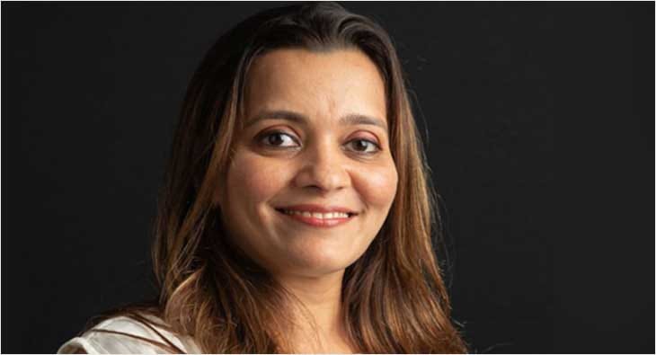 Darshana Shah?blur=25
