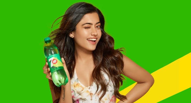 Rashmika?blur=25