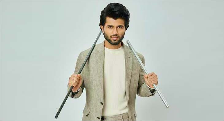 Vijay Devarakonda?blur=25